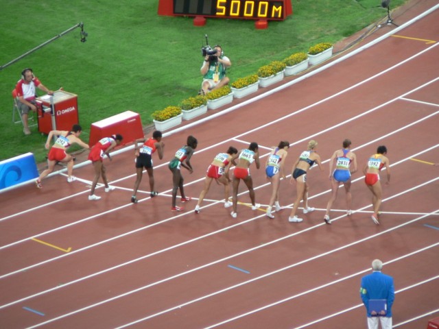 ..and also has the inside of lane 1.  Look how ready to go she is!