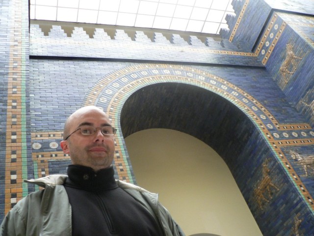 Andy stands in front of the Ishtar Gate at the Pergamon Museum in Berlin.