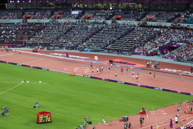 In the second heat the US easily won to set up an exciting final, USA vs Jamaica. Jamaica set a new world record in the final and took the gold, with the United States equaling the former world record and taking sliver and setting a national record.