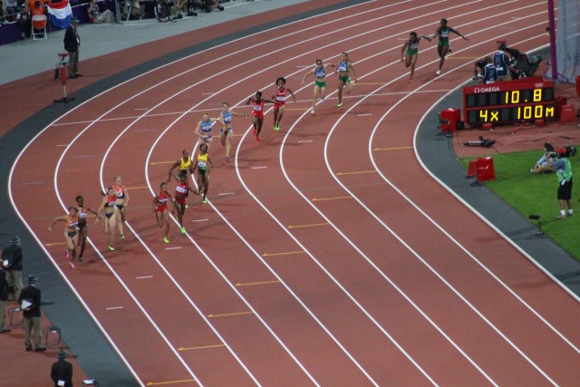 The gun has gone off for the women's 4X100!