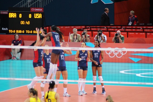 Some of these Team USA girls were huge! Destinee Hooker #19 is 6'4" and Tayyiba Mumtaz Haneef-Park #16 on the right is 6'7".