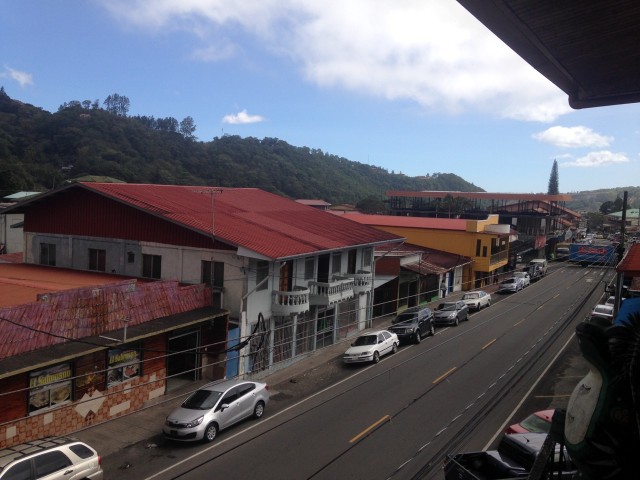 From David we took a taxi out to Boquete. Boquete is a tiny town in the Panamanian mountains known as a great kicking off point for hiking, coffee plantation touring, and outdoor adventuring.