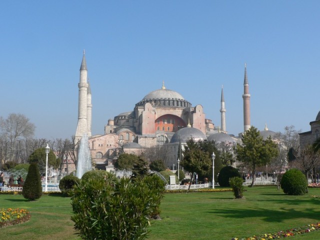 The Aya Sofya on a beautiful crisp pre-spring day.