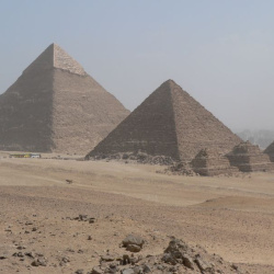 2006-04-09 The Pyramids at Giza